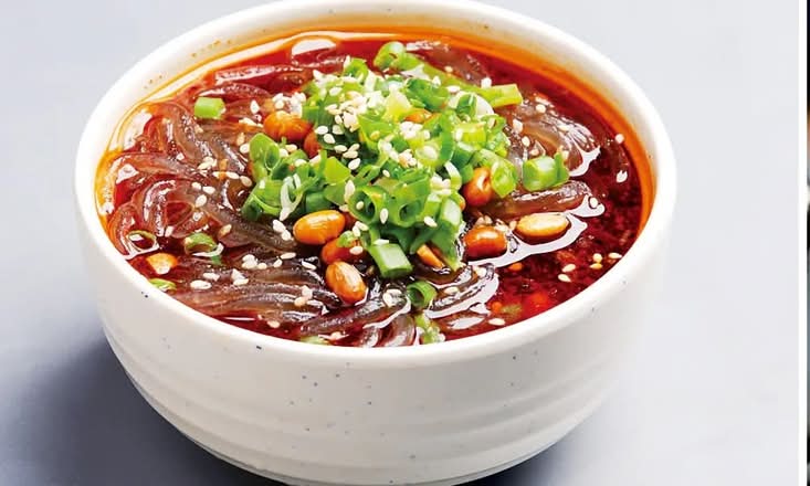 Hot and Sour Rice Noodles 酸辣粉